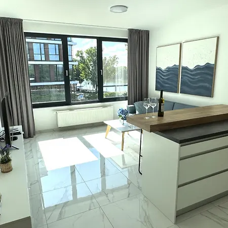 New Apartment In Old Town Danube View